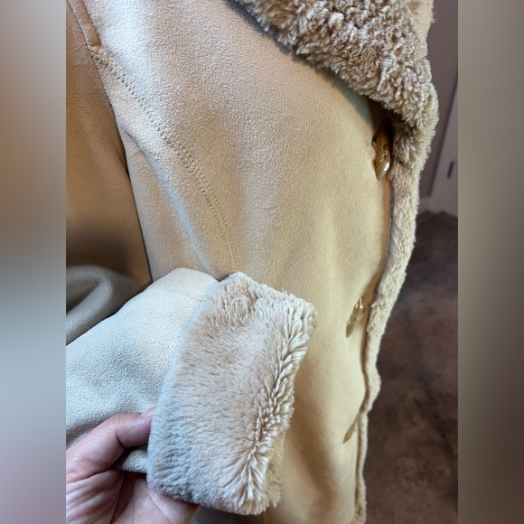 Jones New York Penny Lane Ivory Faux Suede Shearling Coat, Size L - Picture 7 of 8
